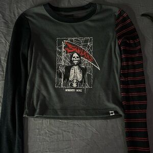 Black and Red Graphic Long Sleeve Shirt